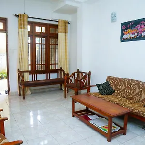 *** Guest house Nisansala Homestay Kandy Sri Lanka